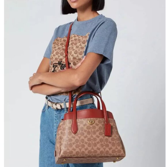 Lora Carryall 30 In Signature Canvas - Picture 1 of 7